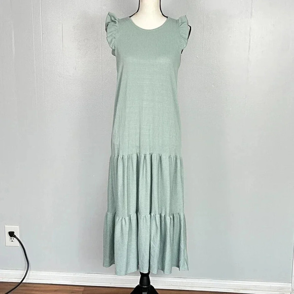 Caution To The Wind Dress Womens M Mint Green Ruffle Sleeves Ribbed Tiered Maxi - Picture 2 of 8